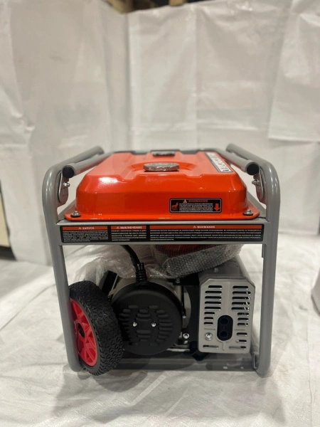 Генератор бензиновый 7,0 кВт 220В с АВР, электростартером и колесами TOR KM9500HA